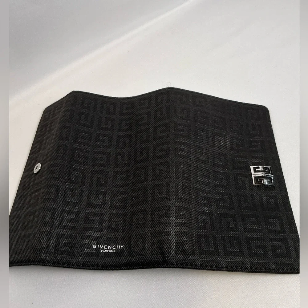 Givenchy Black Brush Set Roll New